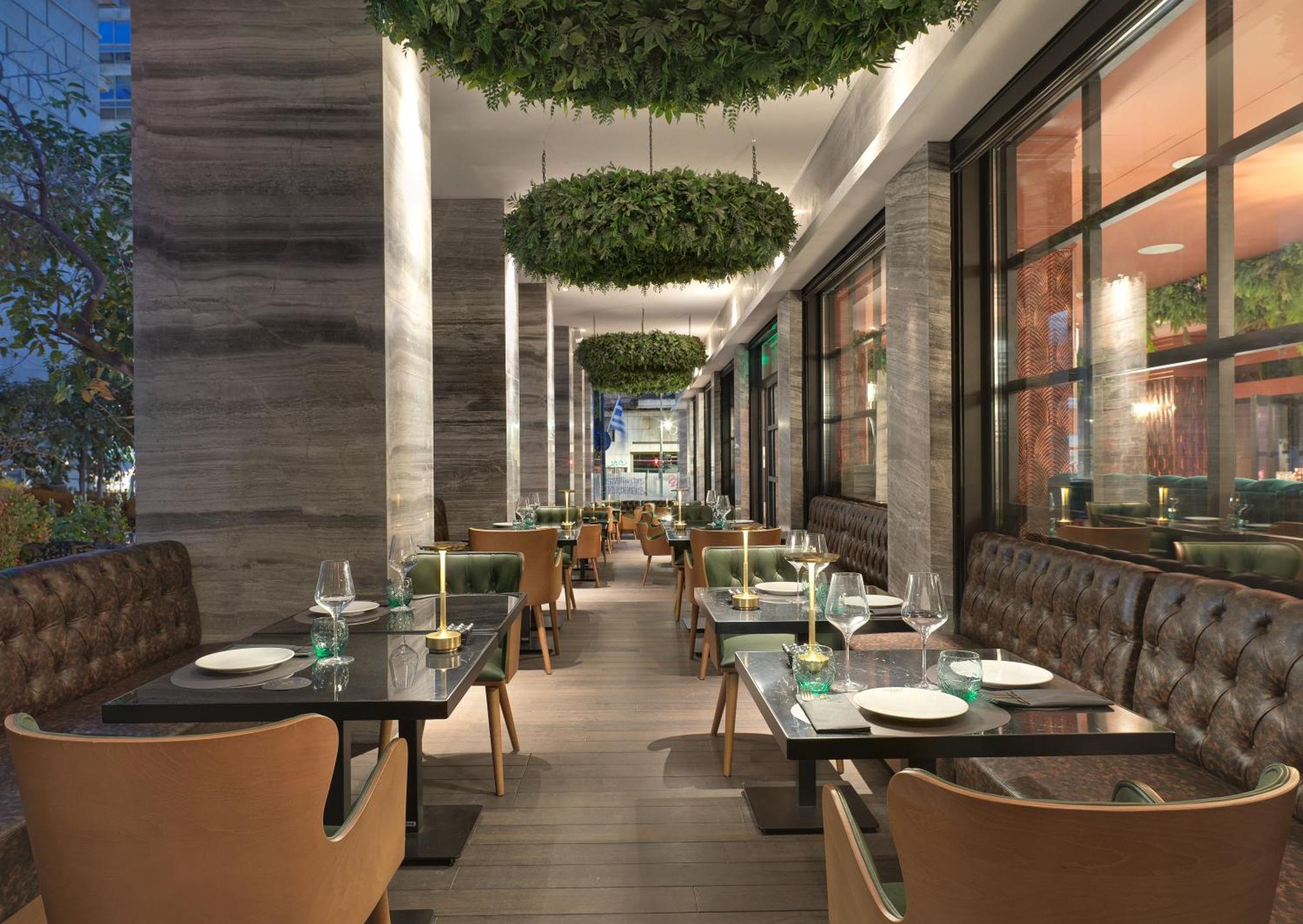 Nyx Esperia Palace Hotel Athens By Leonardo Hotels Exterior photo The interior of the restaurant