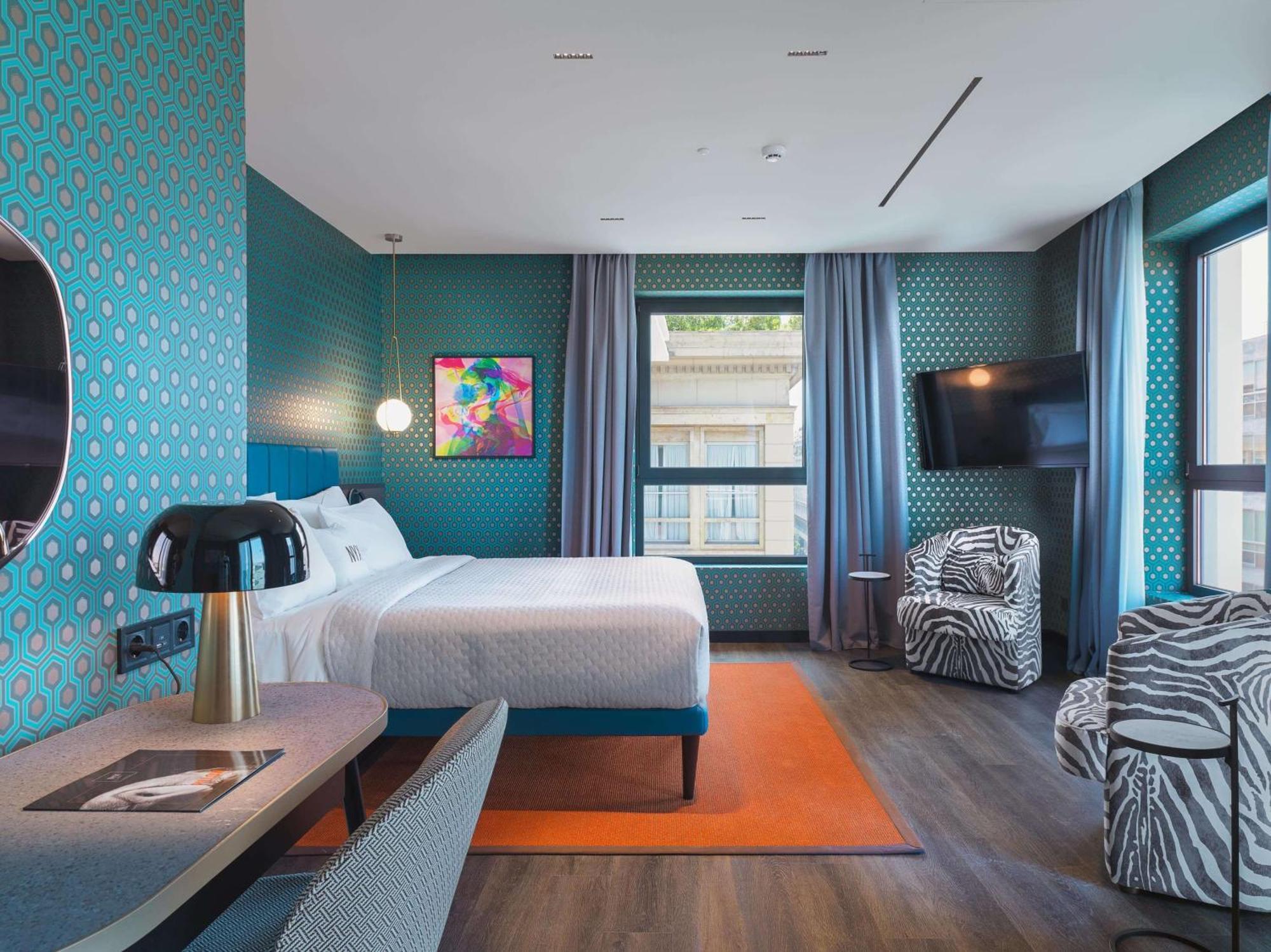 Nyx Esperia Palace Hotel Athens By Leonardo Hotels Exterior photo Deluxe Room